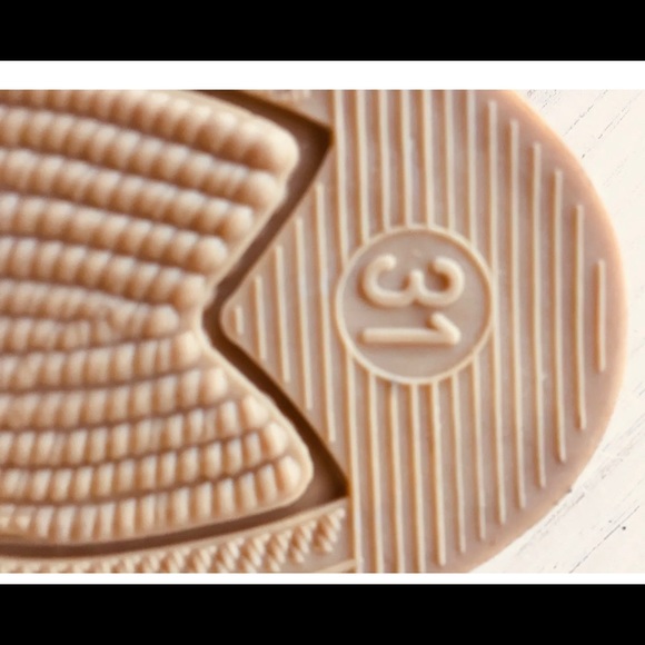 Girls espadrilles from Spain - Picture 7 of 12